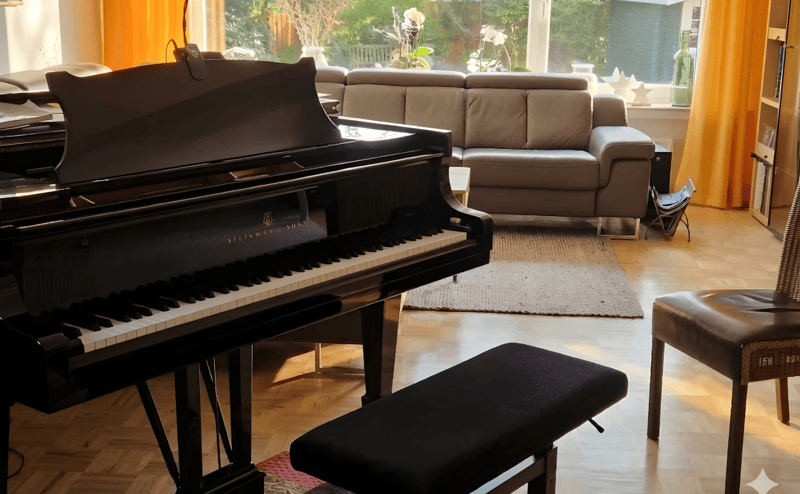 Einspiel- und Überaum mit Pfeiffer Klavier